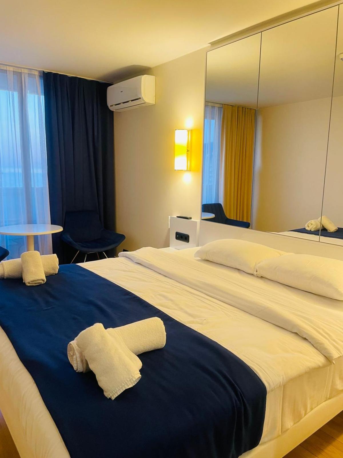 Apartment Orbi Twin Towers-batumi
