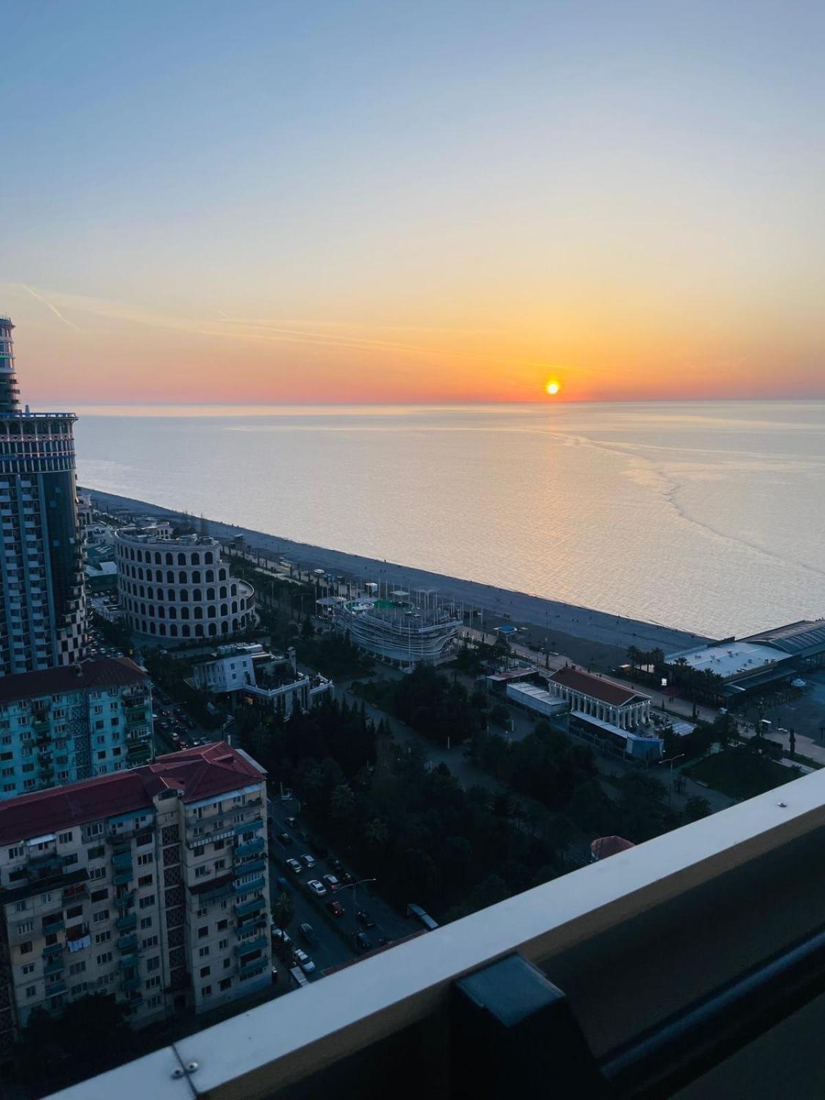 Orbi Twin Towers-batumi